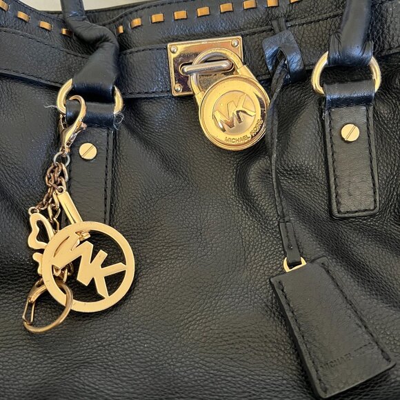 Michael Kors Black Leather Studded Shoulder Bag With Chain Detailing & Gold-Tone - Picture 7 of 7